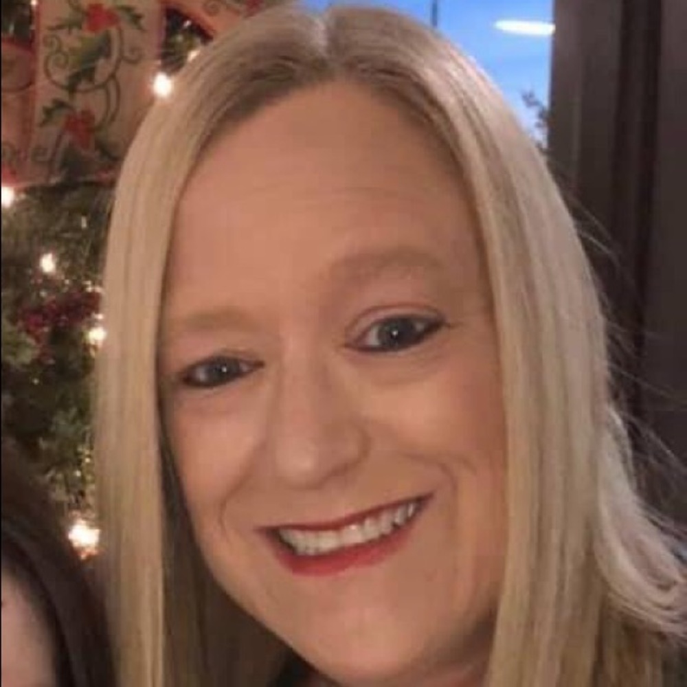 Meet your Posher, Becky